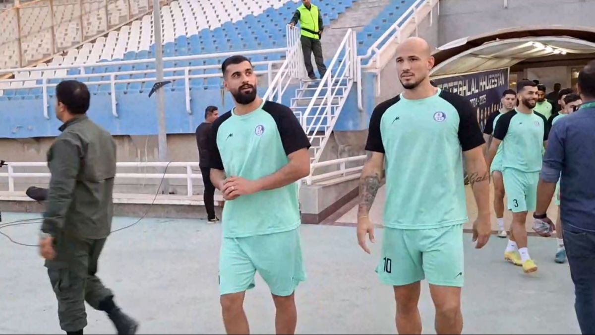 گرم کردن بازیکنان استقلال خوزستان و خیبر خرم آباد