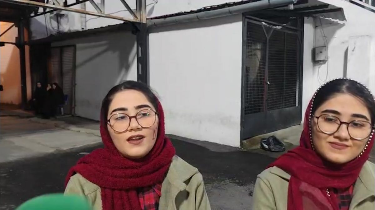 مصاحبه با خواهران دو قلو هواداران نساجی