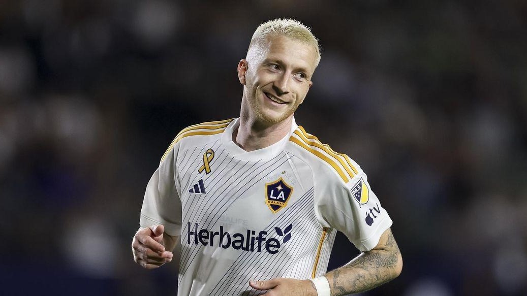 خارج از دید (11 اردیبهشت)