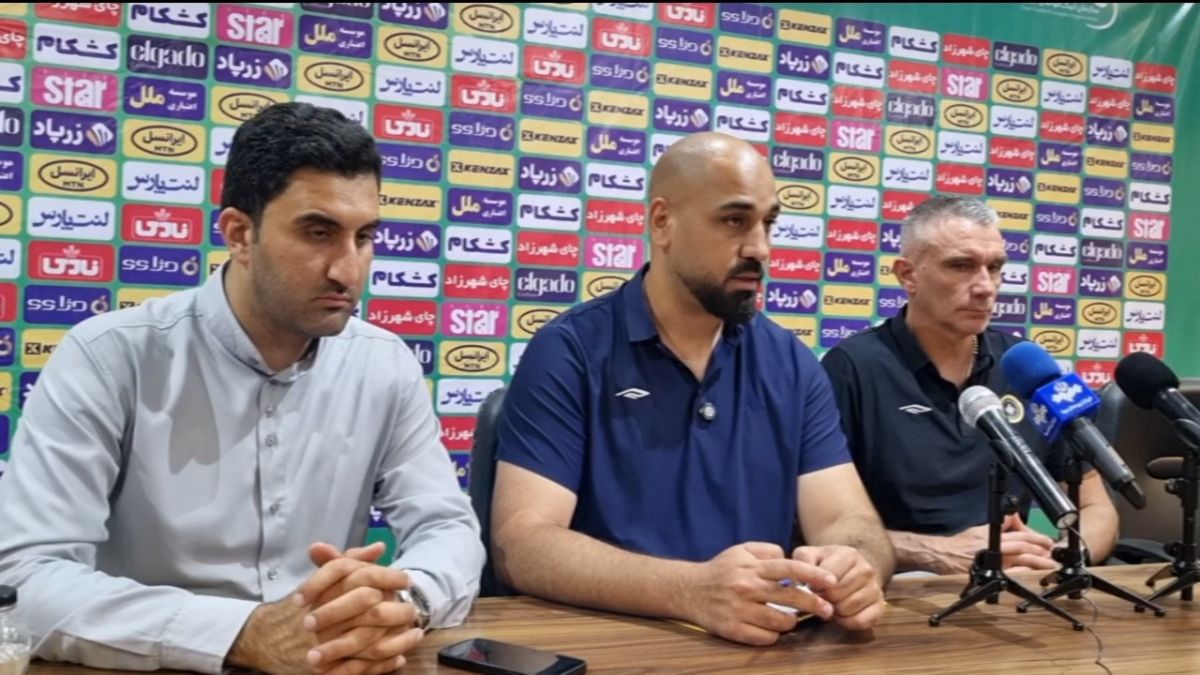 کارترون سرمربی سپاهان: باید زندگی خودمان را برای حفظ جایگاه بگذاریم