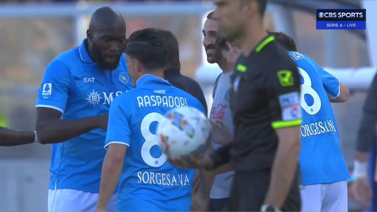 گل اول ناپولی به لچه (ضربه ایستگاهی راسپادوری)