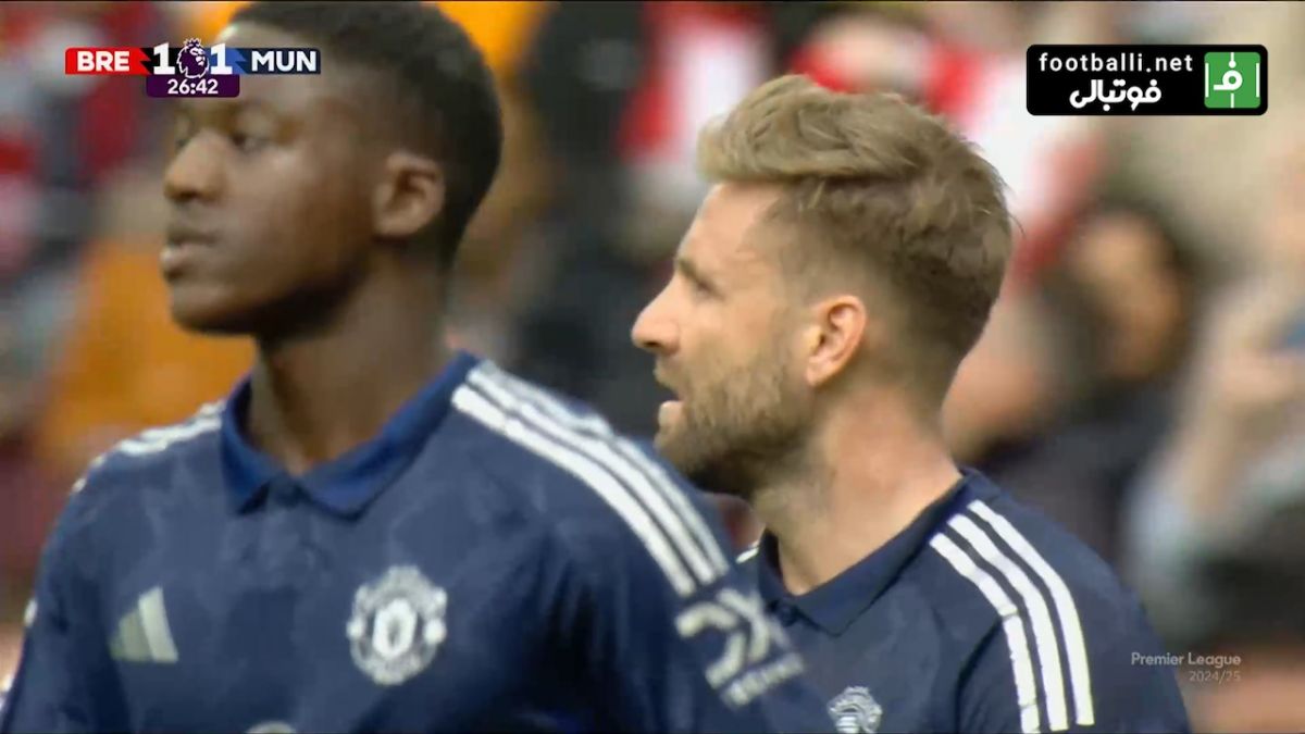 گل اول برنتفورد به منچستر یونایتد (گل به خودی لوک شاو)