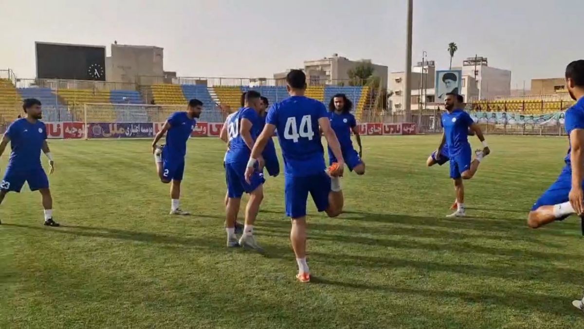 حواشی و گرم کردن بازیکنان نفت مسجدسلیمان - فجرسپاسی