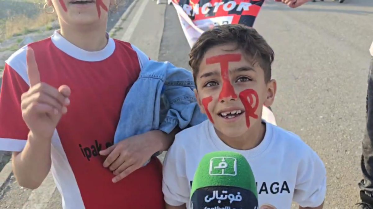 گفتوگوی بامزه با کودک تراکتوری پیش از دیدار با نساجی