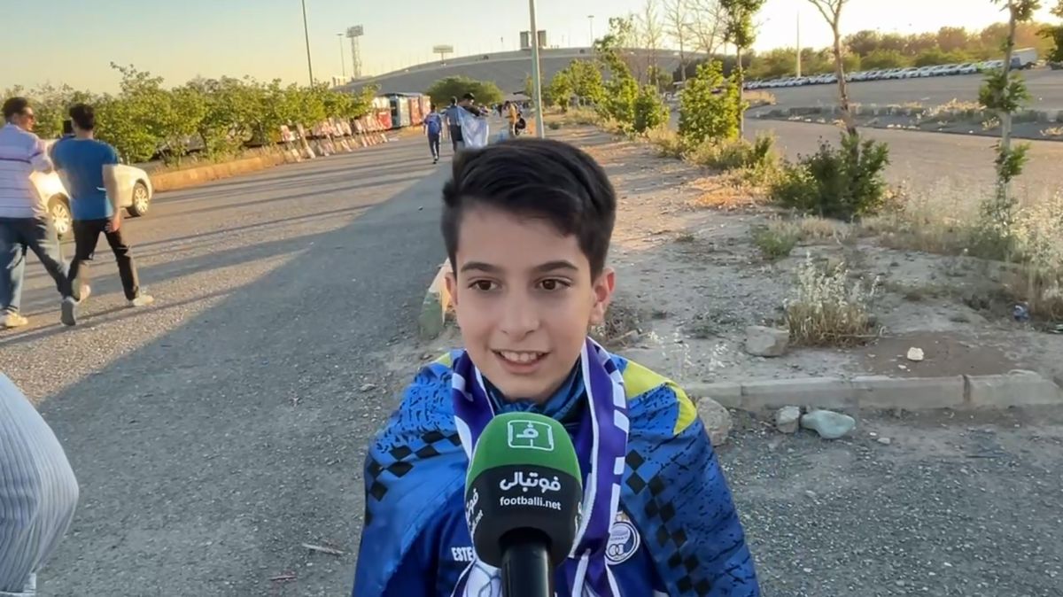 کریخوانی جالب کودک استقلالی برای پرسپولیسی ها