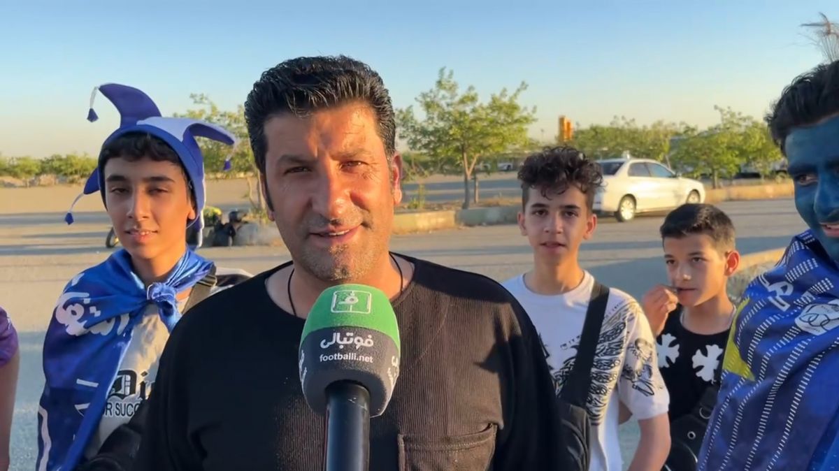 هوادار استقلال: جباری برای فصل بعد نباید در استقلال بماند