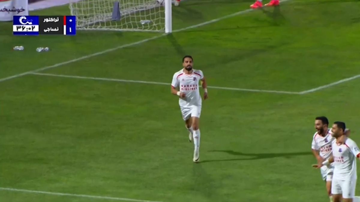 گل اول نساجی به تراکتور (منصور باقری - پنالتی)