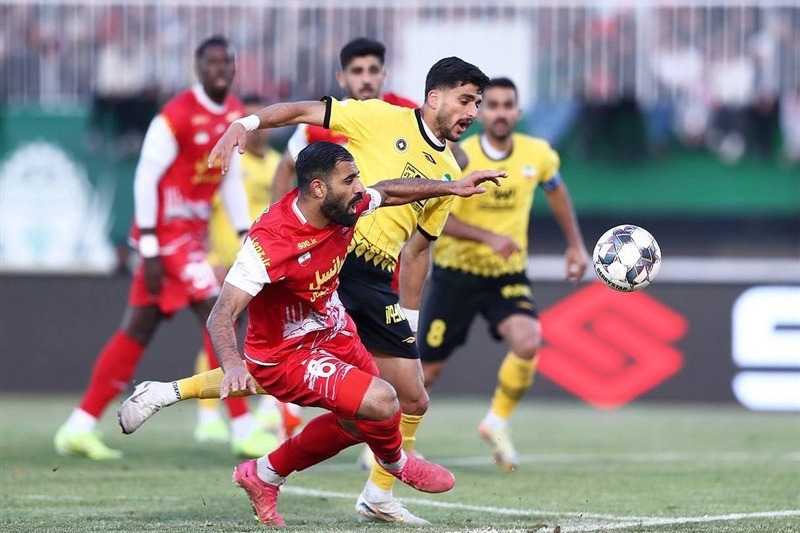 عجیب اما واقعی؛ بازیکنان لیگ برتری منتظر پایان رقابت پرسپولیس و سپاهان!