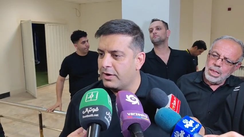 سیف الله پور: بازیکن از 6 قدم توپ را گل نمی کند، آنوقت من باید حیا و رها کنم؟
