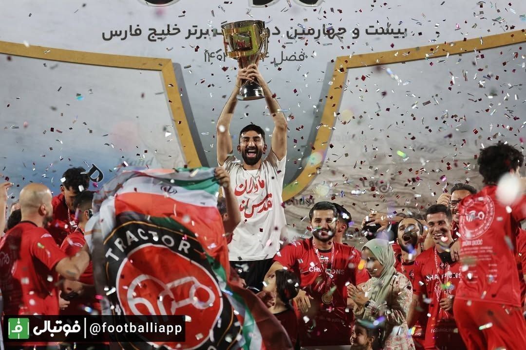جای خواب جدید بیرانوند با جام قهرمانی! (عکس)