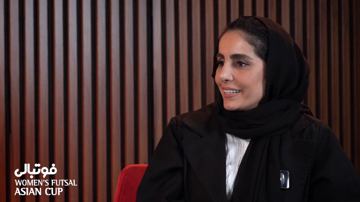 کریمی: الان قرارداد بازیکنان از مربیان خیلی بهتر است