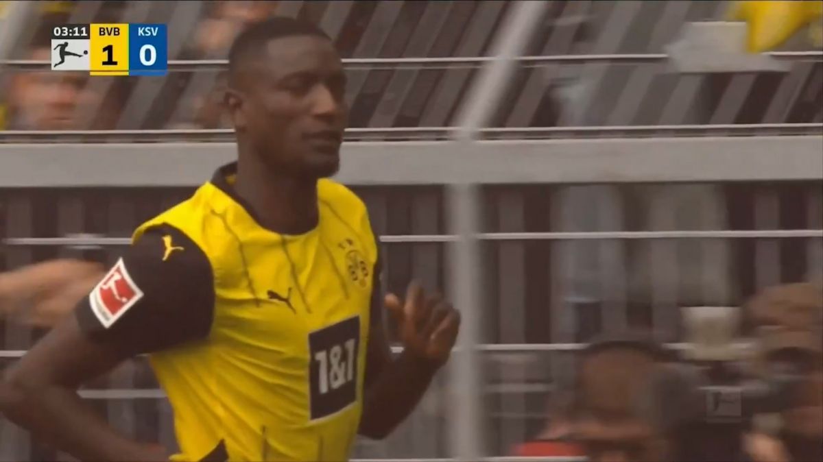 گل اول دورتموند به هولشتاین کیل (سرهو گیراسی - پنالتی)