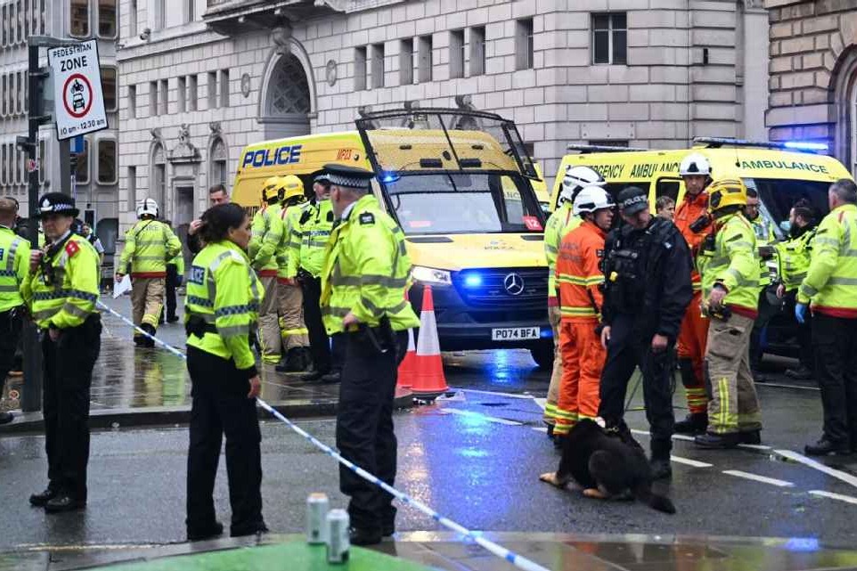 تمدید زمان بازجویی از مظنون حادثه جشن قهرمانی لیورپول