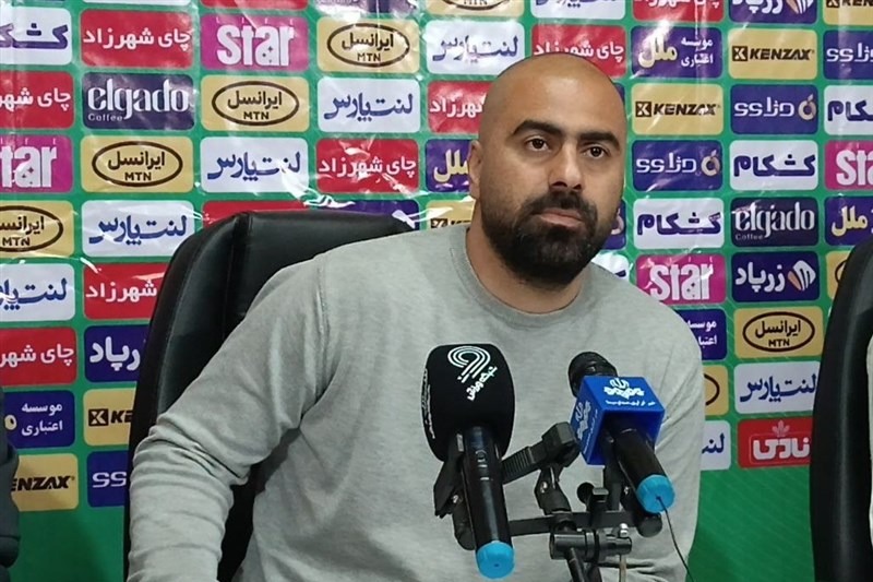 حلمه زارع به داور بازی فینال حذفی: بنیادی‌فرد باید تا آخر عمر محروم شود!