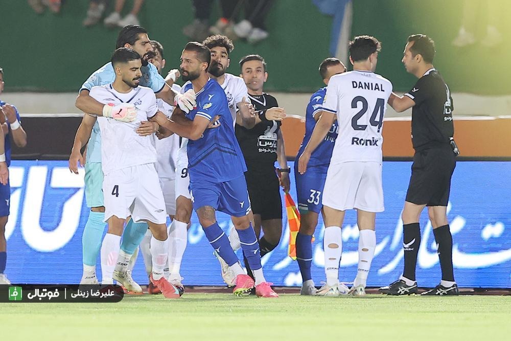 پاسخ باشگاه استقلال به ملوان؛ قهرمانی ما را مخدوش نکنید