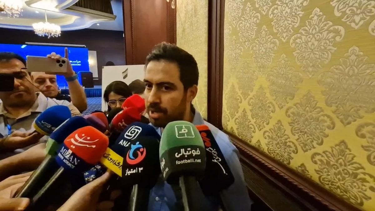 گفت و گو با خسرو حیدری بعد از مراسم معارفه کلارنس سیدورف