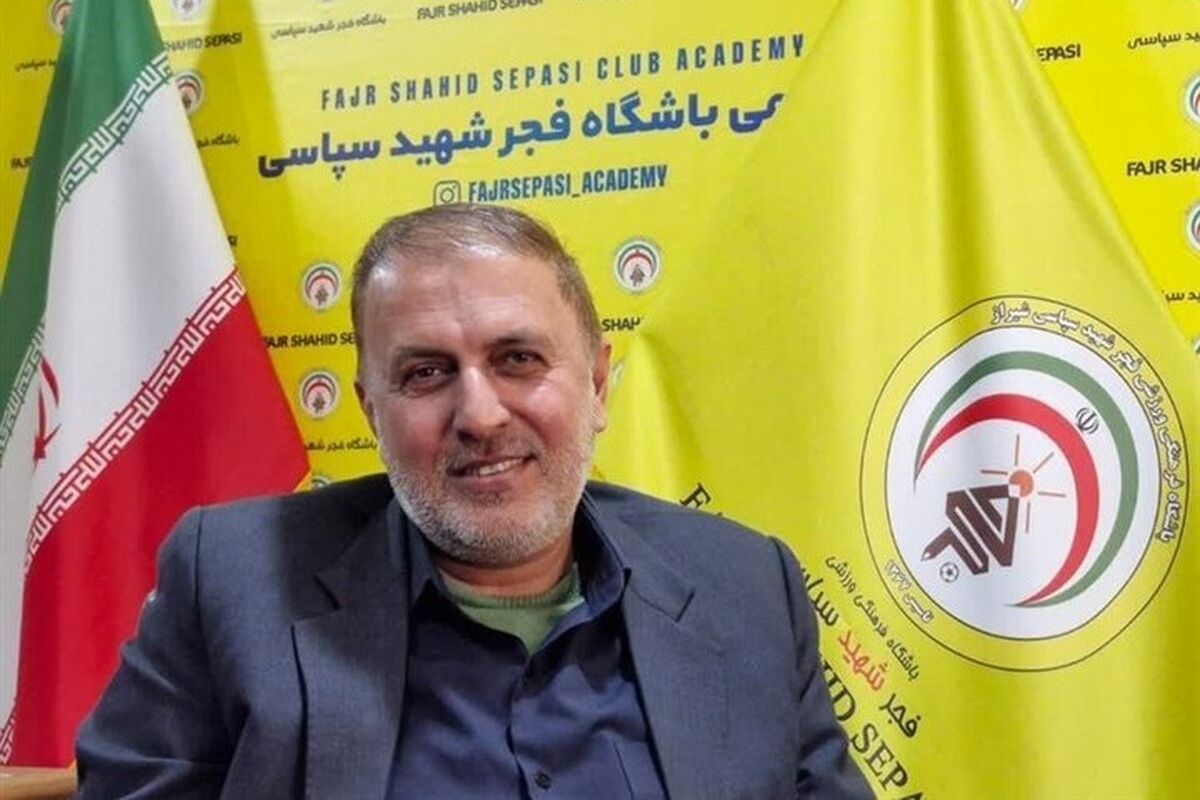 کریمی: به صورت جدی وارد بازار نقل و انتقالات نشده‌ایم