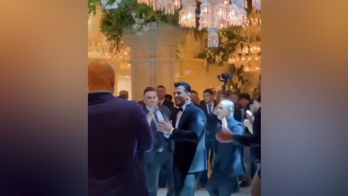 لحظاتی از مراسم عروسی حسن یزدانی قهرمان محبوب کشتی ایران