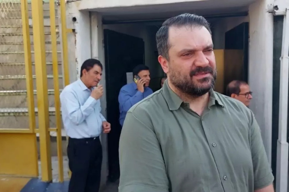 گلایه فرزند منصورخان؛ به مادرم گفتم از هیات مدیره استقلال استعفا بده!
