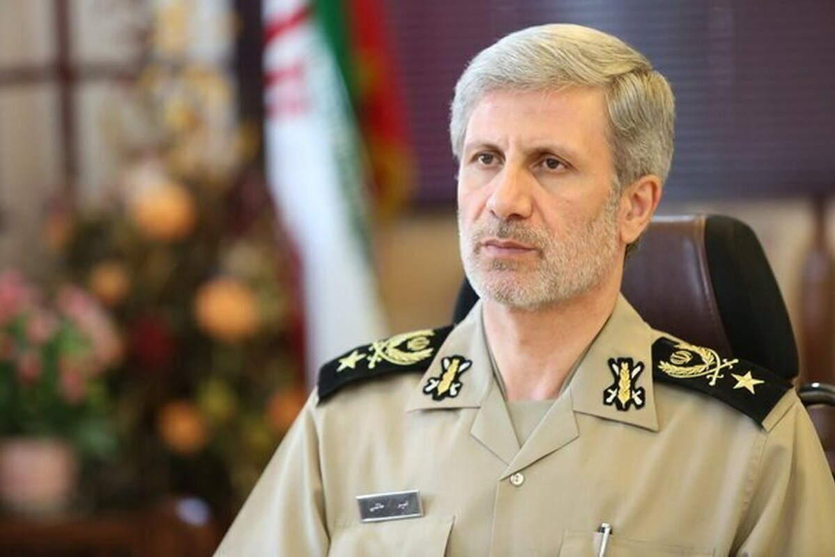 امیر سرلشکر حاتمی فرمانده ارتش جمهوری اسلامی ایران شد