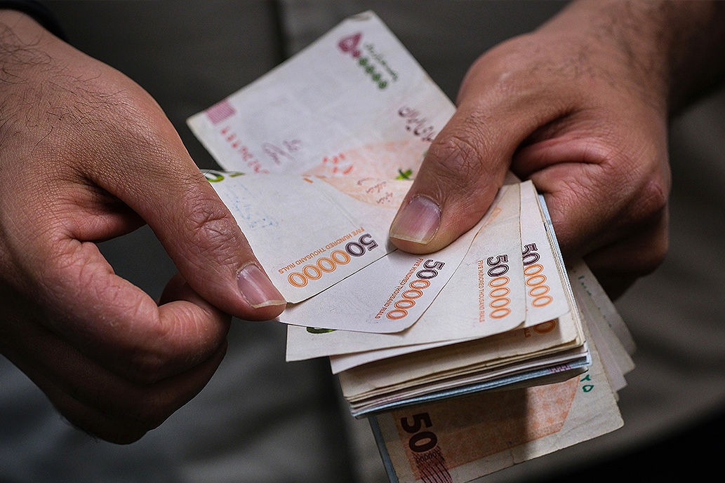 بانک سپه: باقی حقوق بازنشستگان در حال پرداخت است