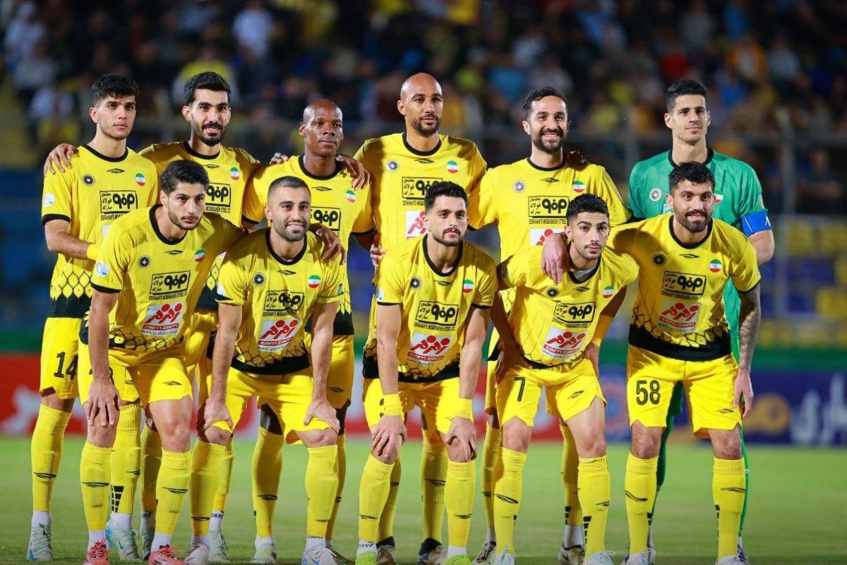 معارفه رسمی دو بازیکن سپاهان به تعویق افتاد!