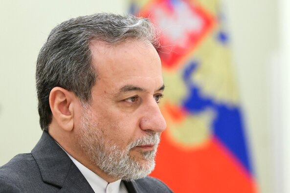 عراقچی: از طریق واسطهها، به پیامهای آمریکا پاسخ دادیم