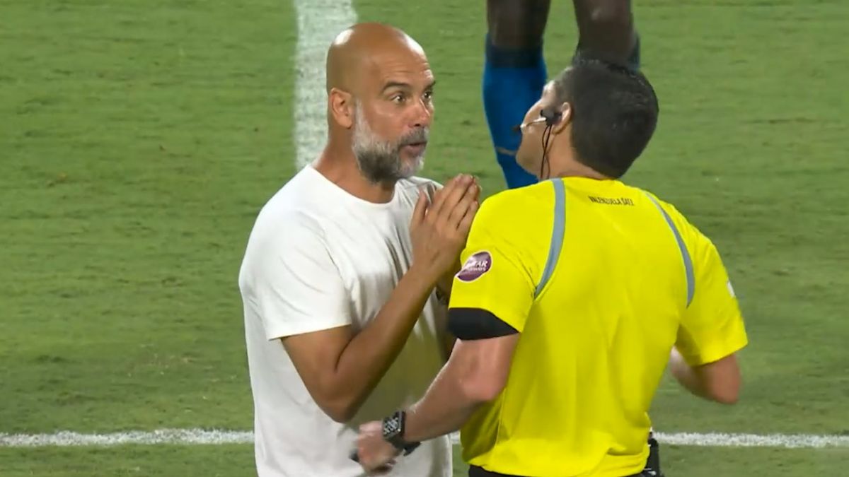 اعتراض شدید پپ گواردیولا به داور بازی با الهلال در پایان 90 دقیقه