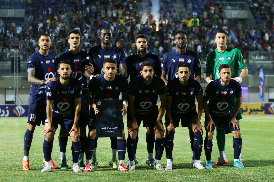 دو دروازه‌بان ازبکستانی در لیست خرید گل گهر