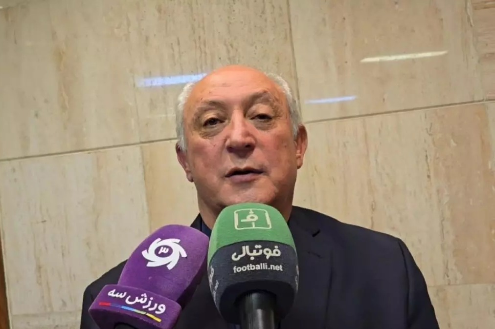 بهتاش فریبا: حسینی تمدید کرد و چشمی به زودی تمدید می‌کند