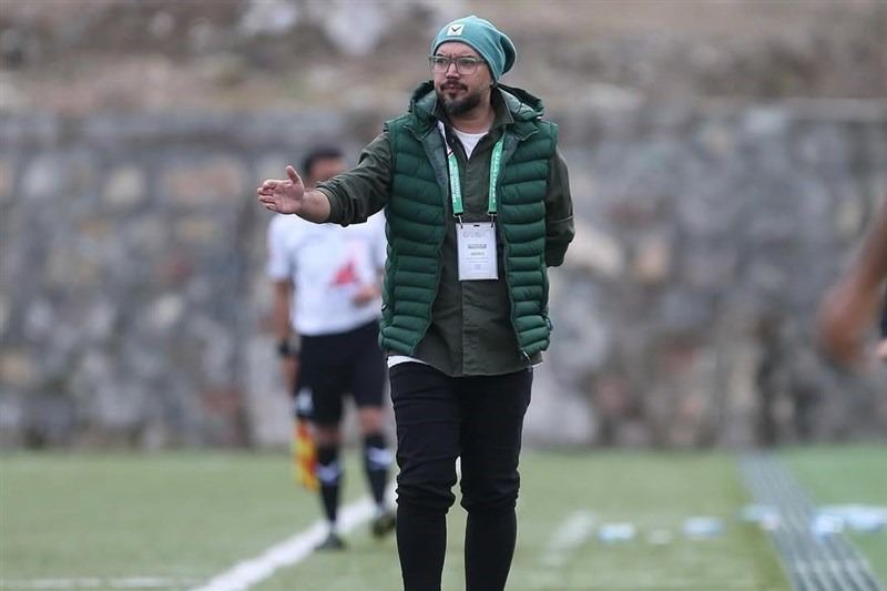 رضا ربیعی سرمربی هوادار شد
