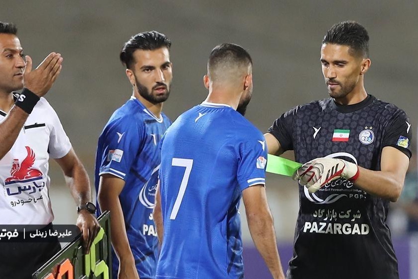 علیرغم حضور فرعباسی؛ حسینی هم در استقلال می‌ماند