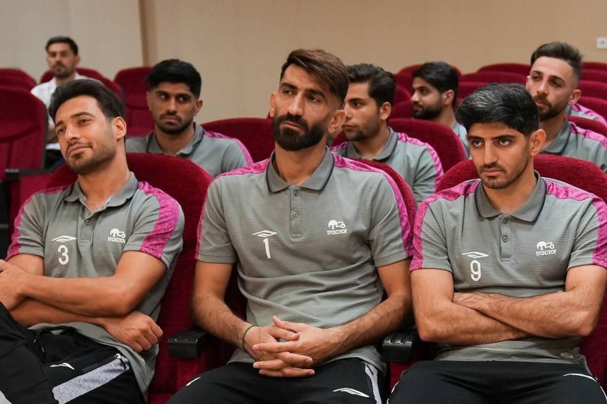 وقتی شجاع و بیرو مانع شدند ترابی 8 بپوشد!