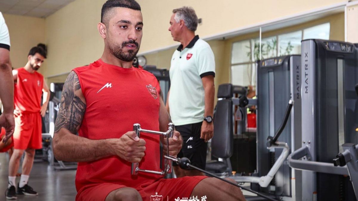 هزینه 82 میلیارد تومانی پرسپولیس برای جذب کاظمیان!
