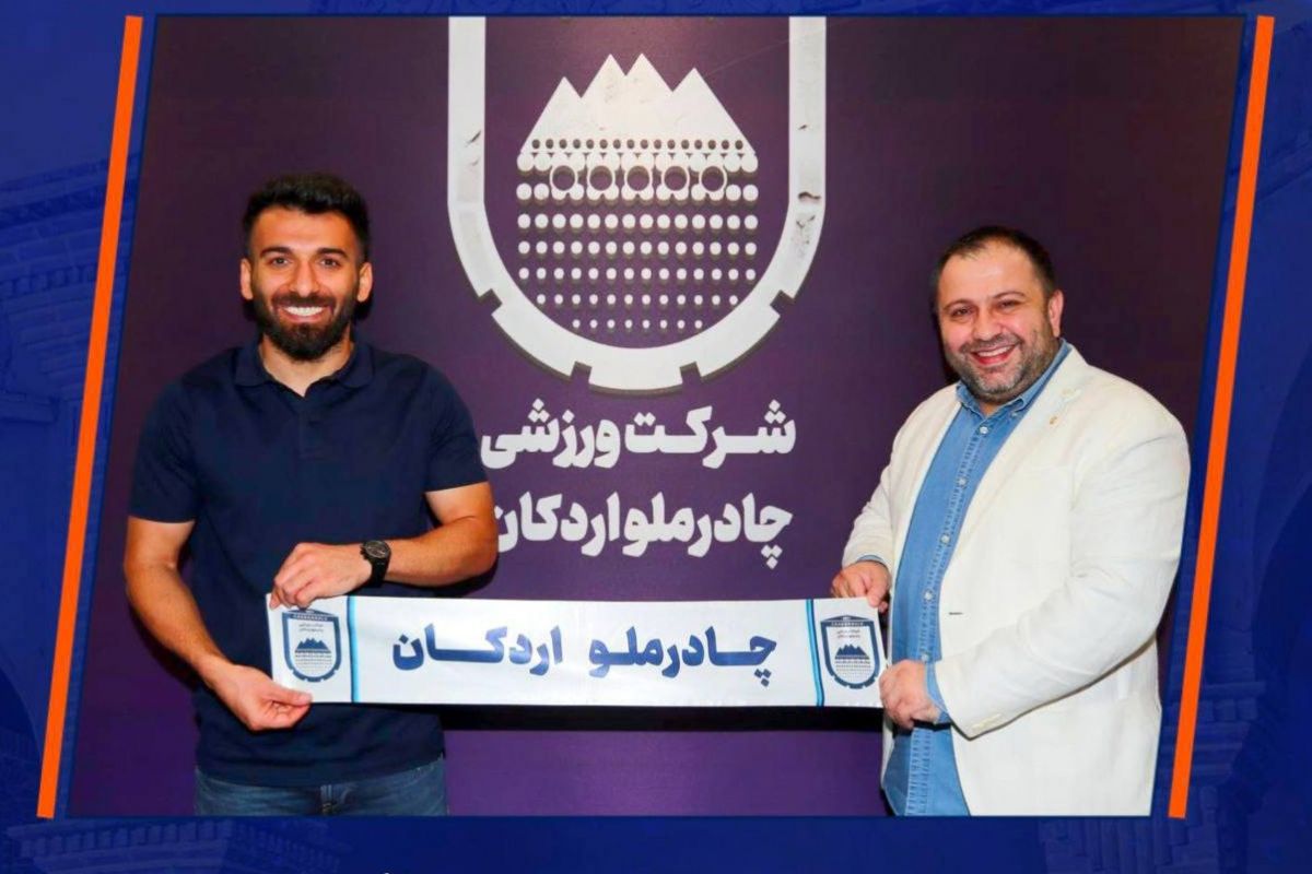 تمدید قرارداد هادی حبیبی‌نژاد با چادرملو