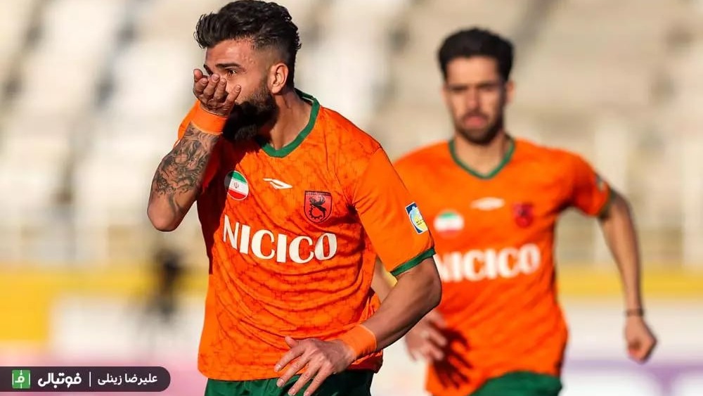 جزییات توافق شجاعی با استقلال؛ جدیدترین خرید پرسپولیسی استقلال!