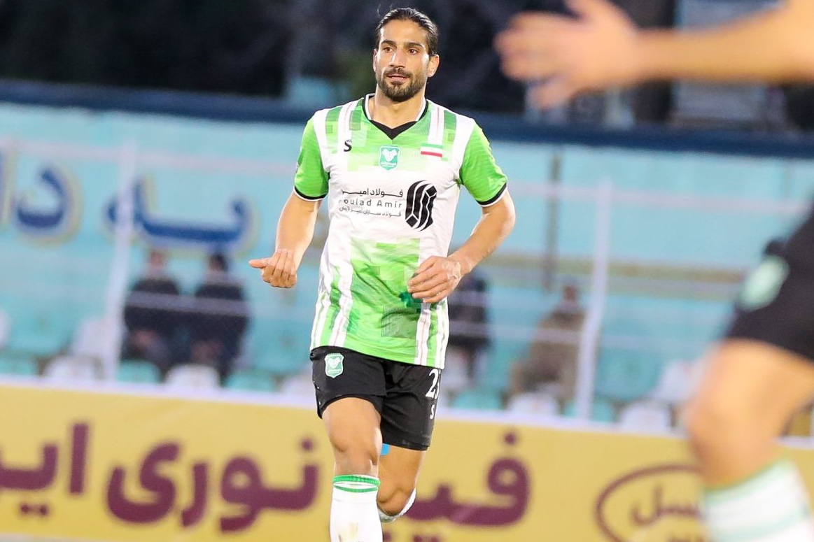 کمپین پرسپولیسی‌ها علیه ابرقویی
