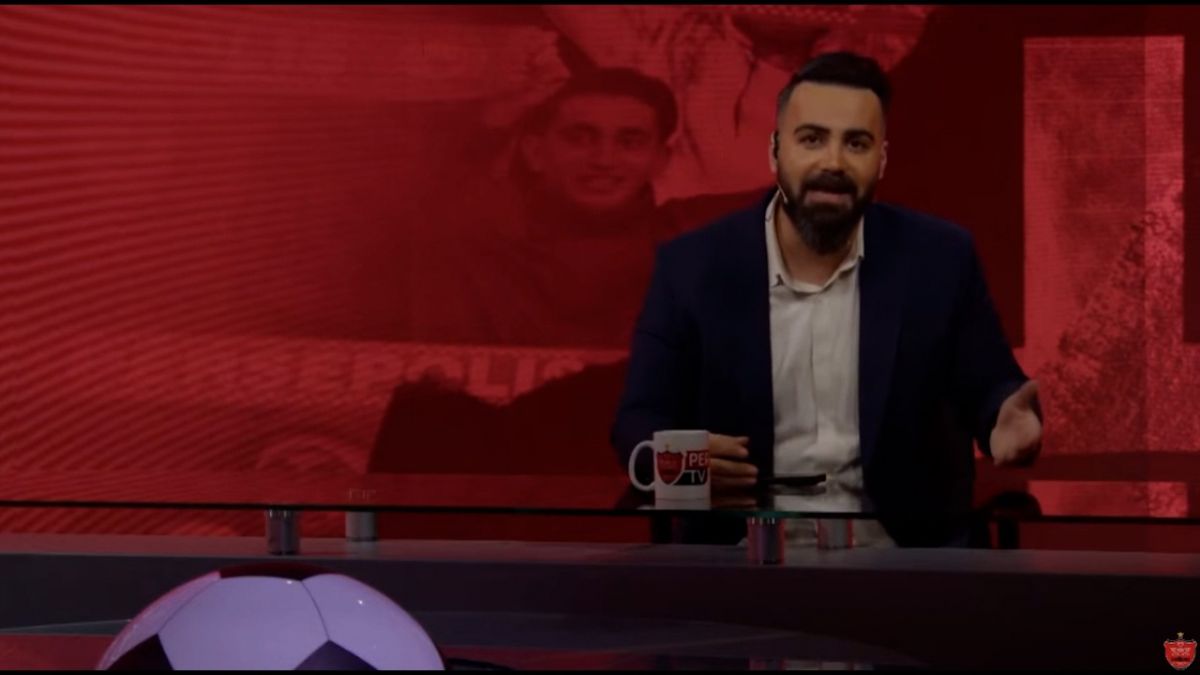 عذرخواهی مجری شبکه پرسپولیس از هواداران