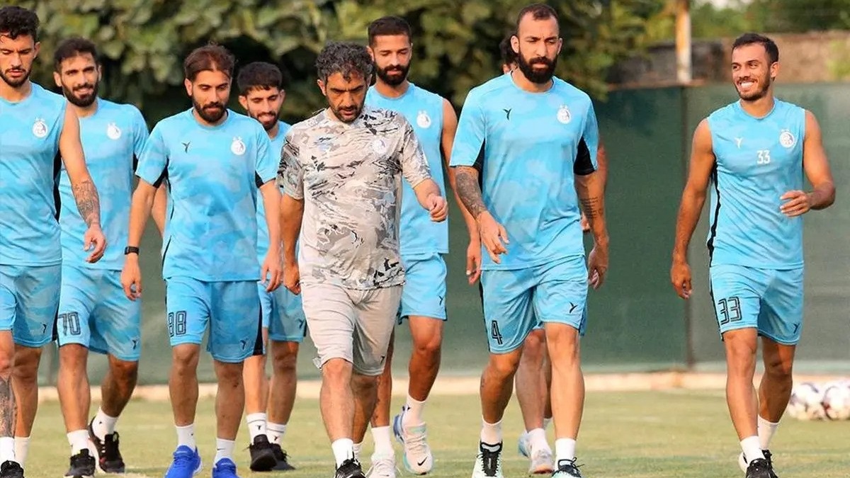 آمار باورنکردنی از نقل و انتقالات آبی‌ها؛ یک «استقلال» از استقلال جدا شد