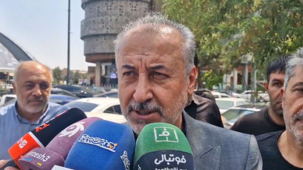 رضا درویش: امروز فقط درباره آقای مصطفوی صحبت می‌کنیم