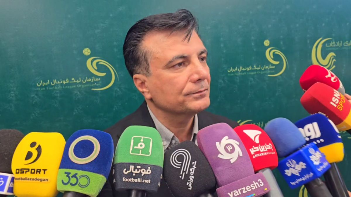 رفعتی: محل بازی تراکتور و استقلال را سازمان لیگ باید اعلام کند