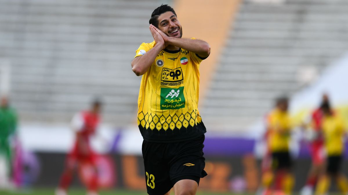 بازی پرسپولیس 0-2 سپاهان (لیگ برتر خلیج فارس، 29 فروردین)