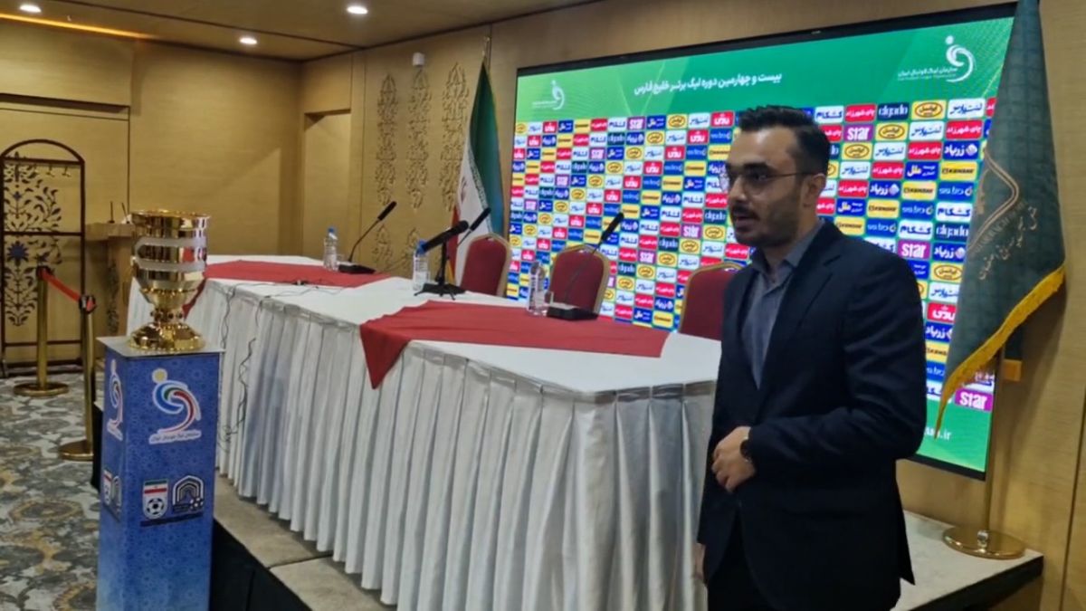 کادرفنی استقلال در نشست خبری پیش از سوپر جام حاضر نشد!