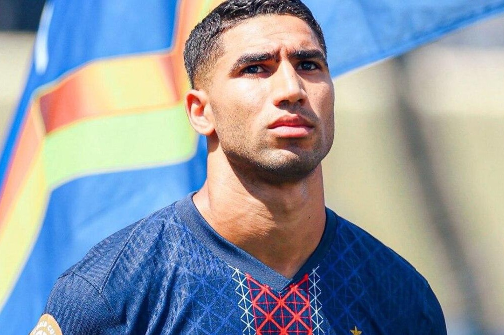 ۱۰ مدافع راست برتر جهان از نگاه FourFourTwo