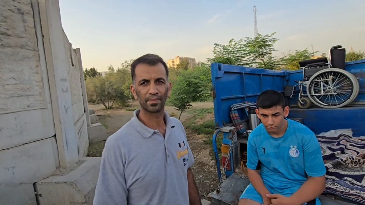 محمدطاها هوادار استقلال: لطفا حمایت مالی کنید تا عمل جراحی کنم؛ آرزو دارم مثل همه بچه ها راه بروم!