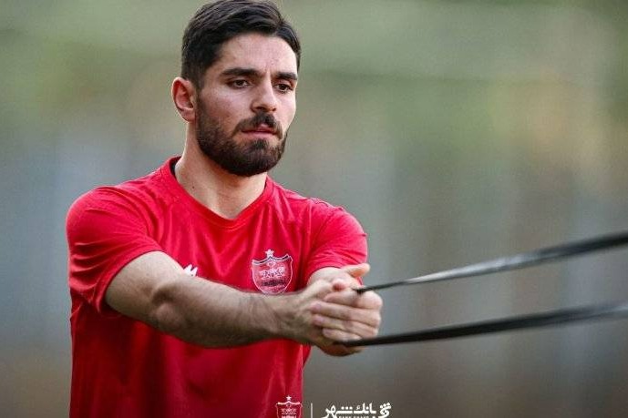 دلیل غیبت محمد عمری در تمرین امروز پرسپولیس