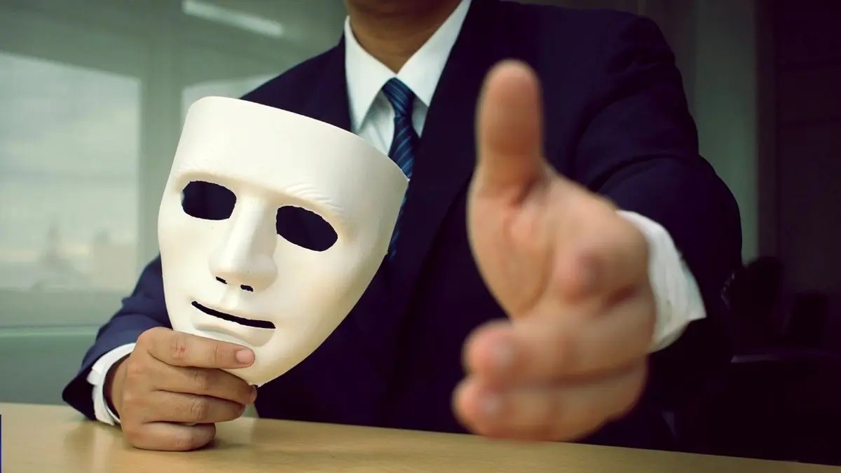 ادعای یک خبرگزاری/ کلاهبرداری پیشکسوت مطرح از چند فوتبالیست