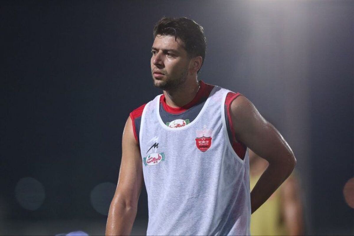 مهری: تحت قرارداد با پرسپولیس هستم