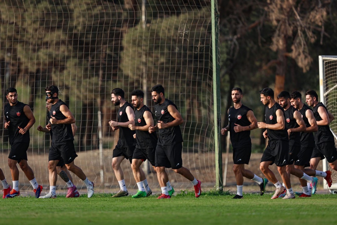 کارت بازی موقت، بلای جان پرسپولیس؛ دست خالی هاشمیان برابر سپاهان؟
