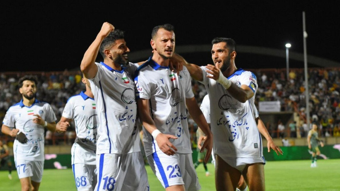 اولین گلهای فصل استقلال در لیگ برتر؛ هافبک‌های درخشان